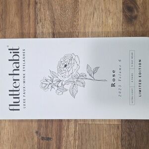 FLUTTERHABIT Rose Black NIB 2 Full Sets